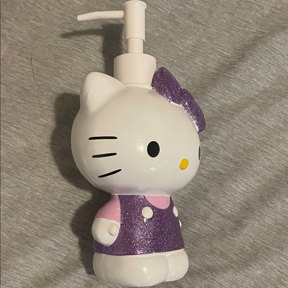 Sanrio Hello Kitty Purple and White Soap Dispenser
